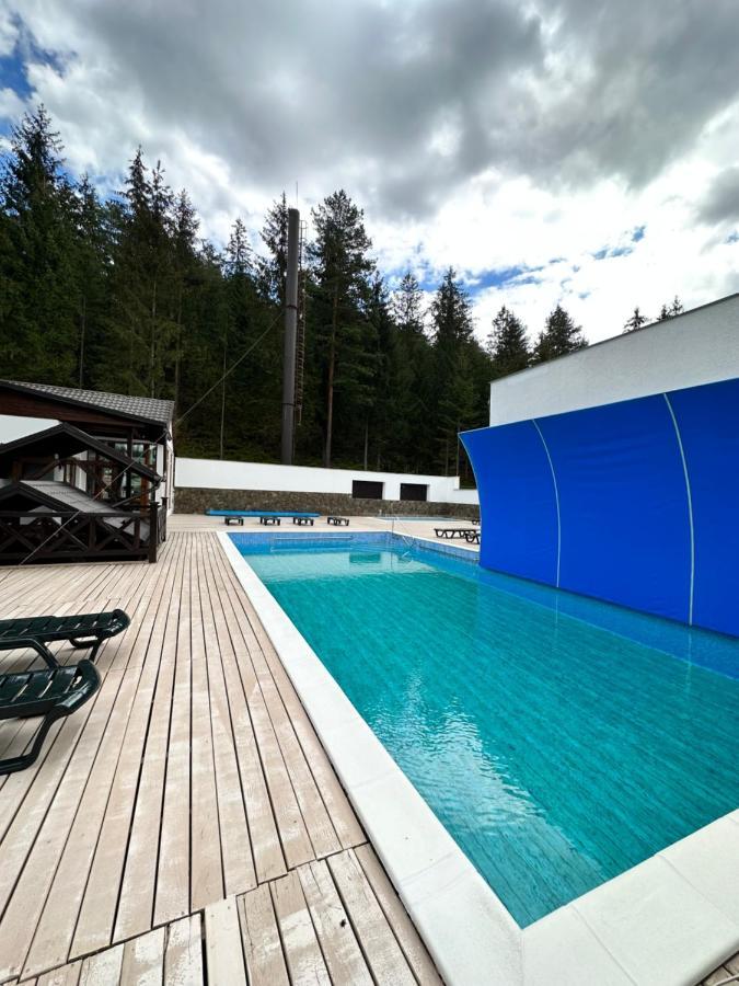 Rubel Aparthotel&Spa Iaremcea Exterior foto